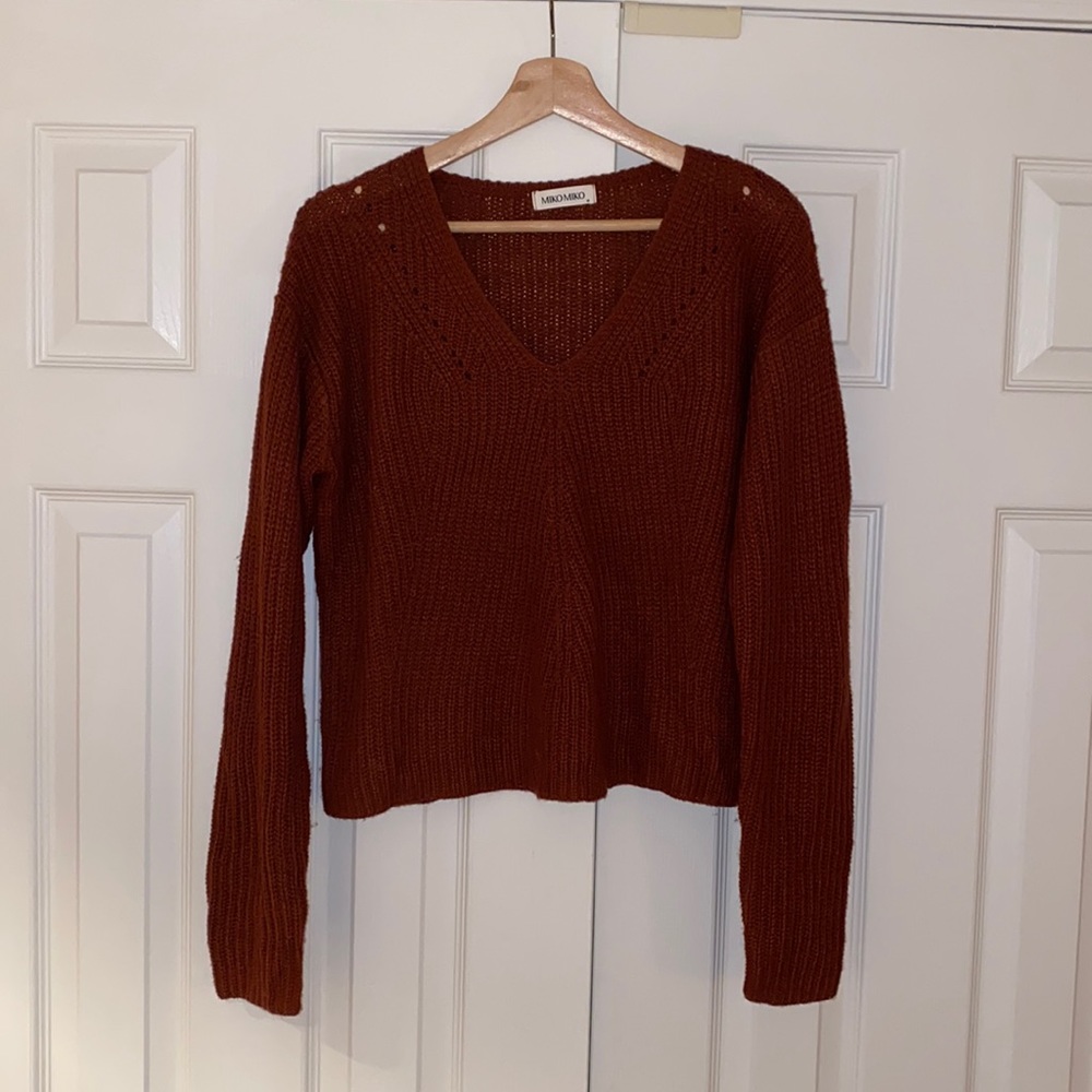 Orange/red sweater